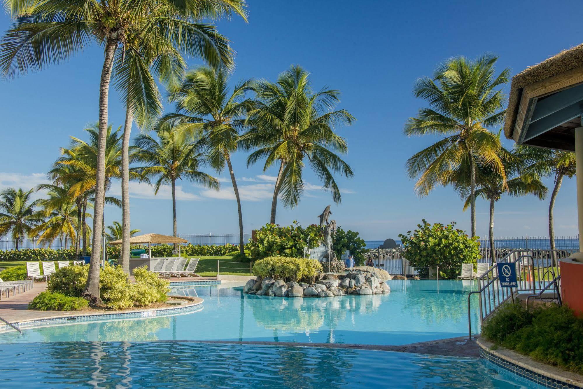 Готель Aquarius Vacation Club At Dorado Del Mar Екстер'єр фото