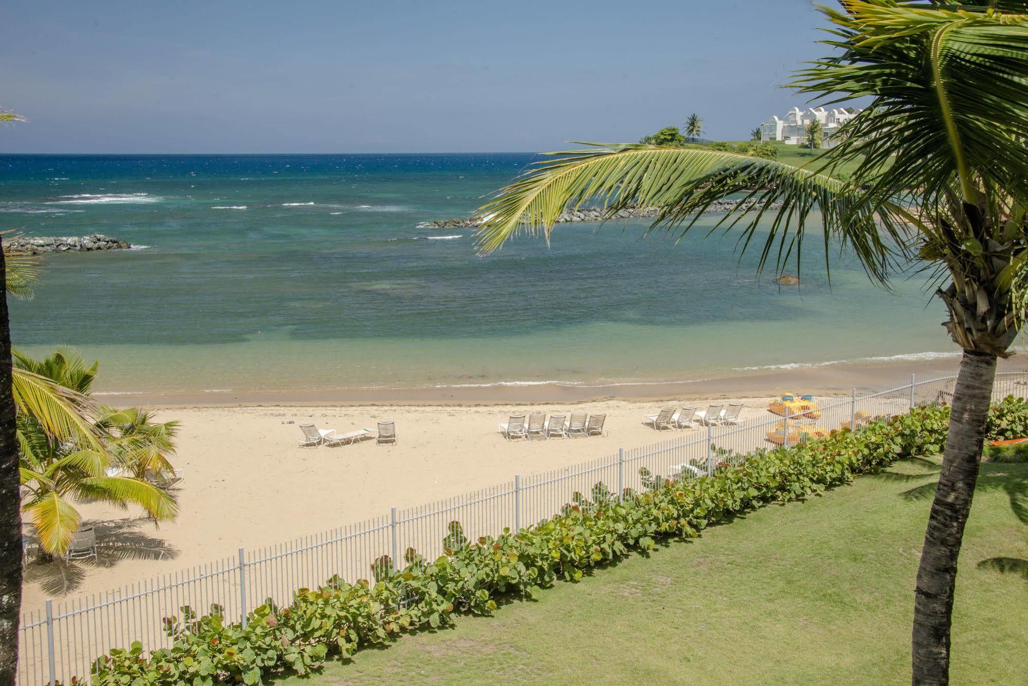 Готель Aquarius Vacation Club At Dorado Del Mar Екстер'єр фото