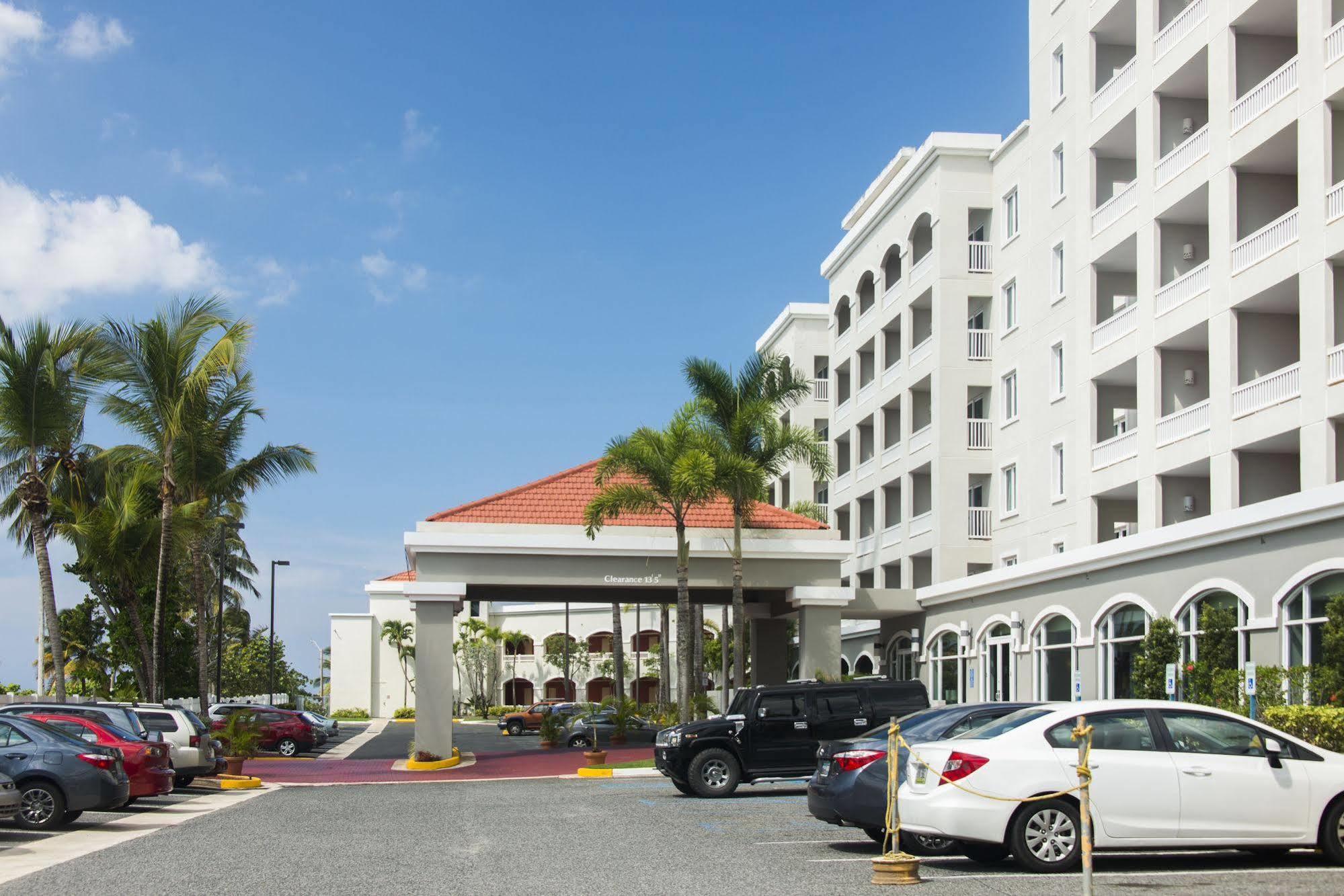 Готель Aquarius Vacation Club At Dorado Del Mar Екстер'єр фото