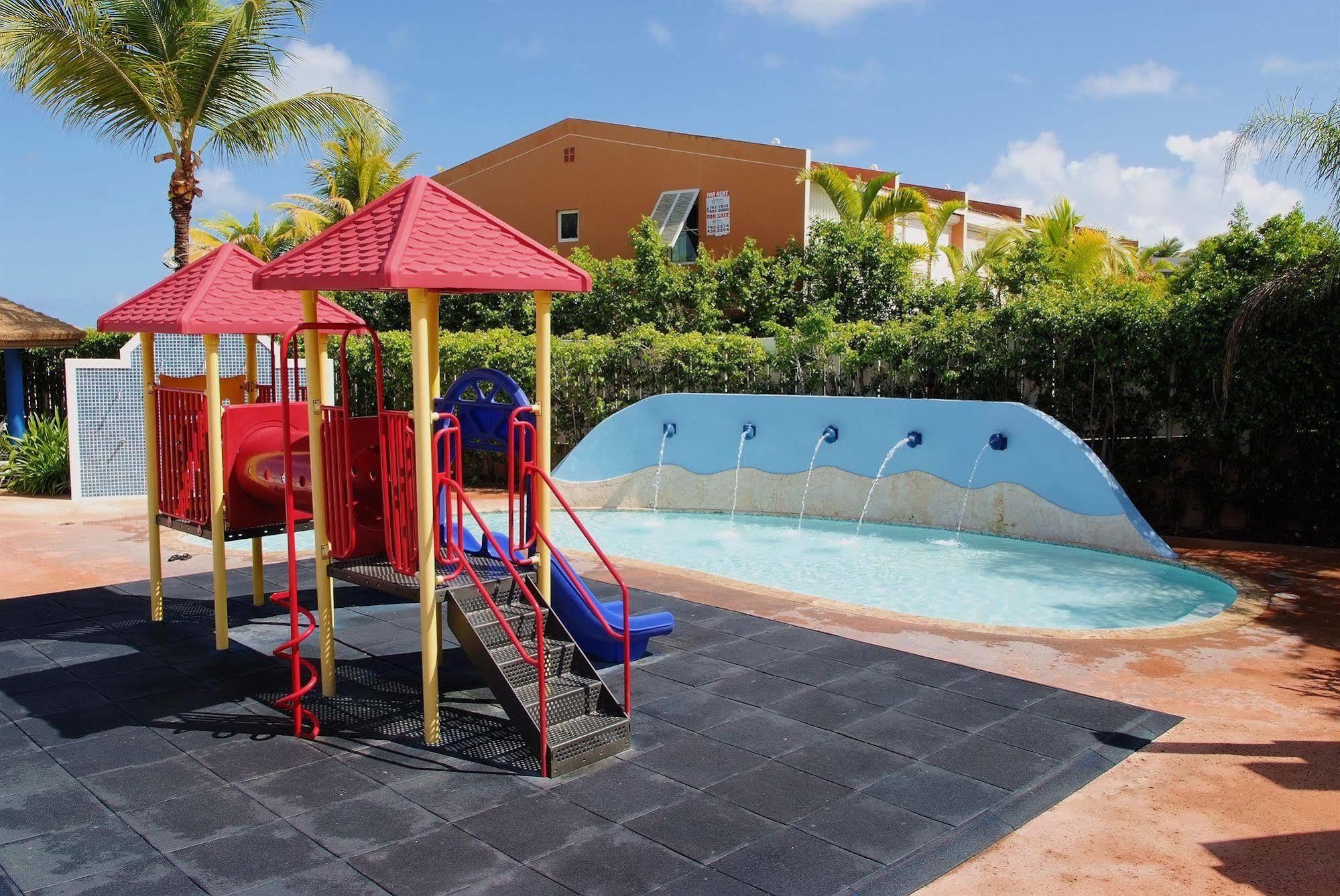 Готель Aquarius Vacation Club At Dorado Del Mar Екстер'єр фото